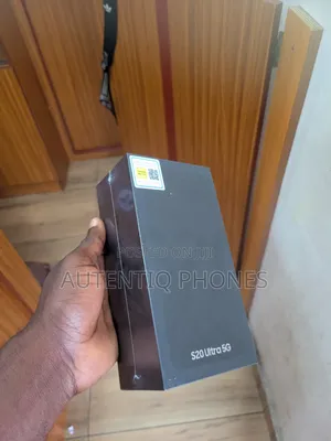 New Samsung Galaxy S20 Ultra 5G 128 GB Gray