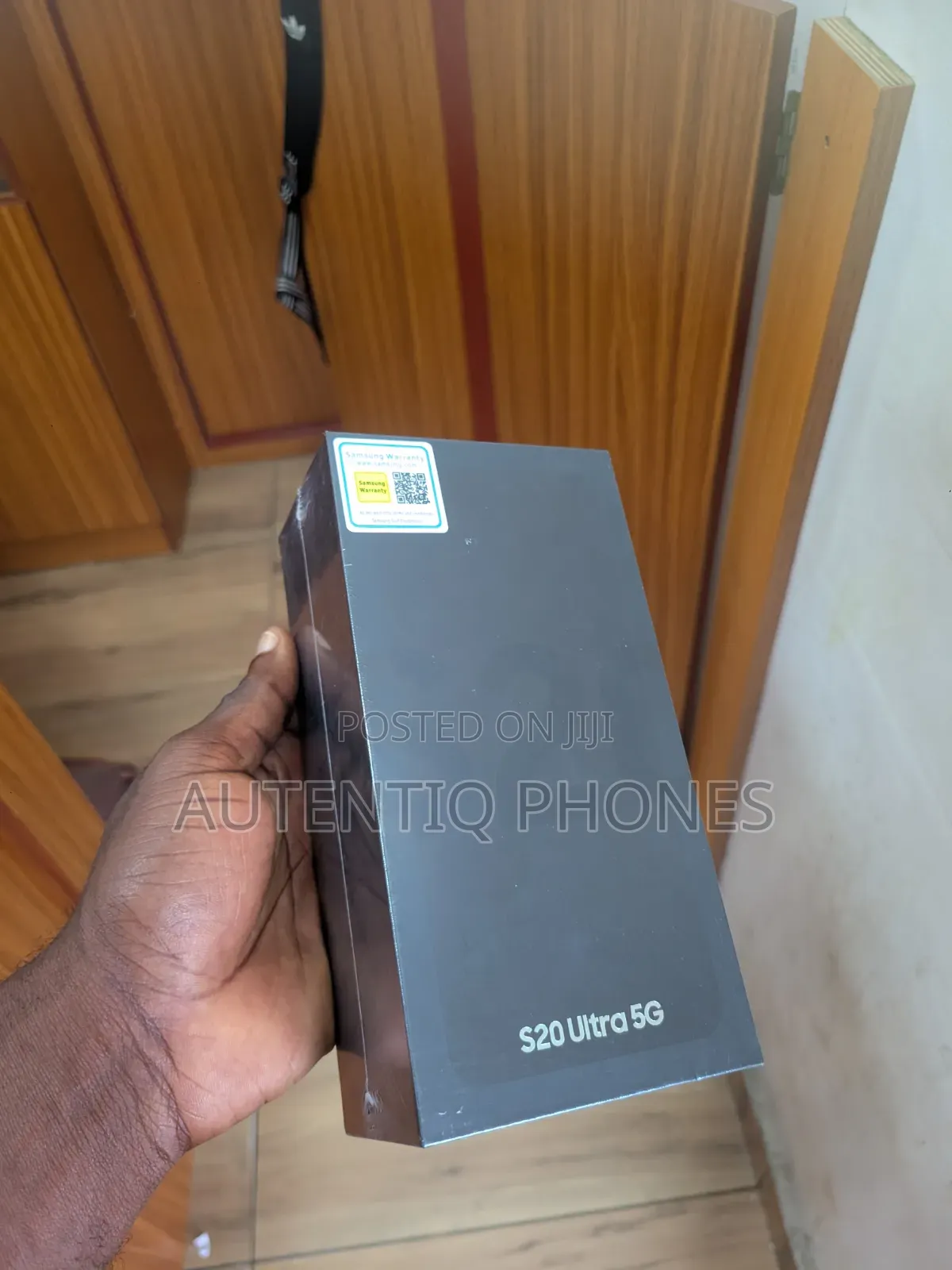 New Samsung Galaxy S20 Ultra 5G 128 GB Gray