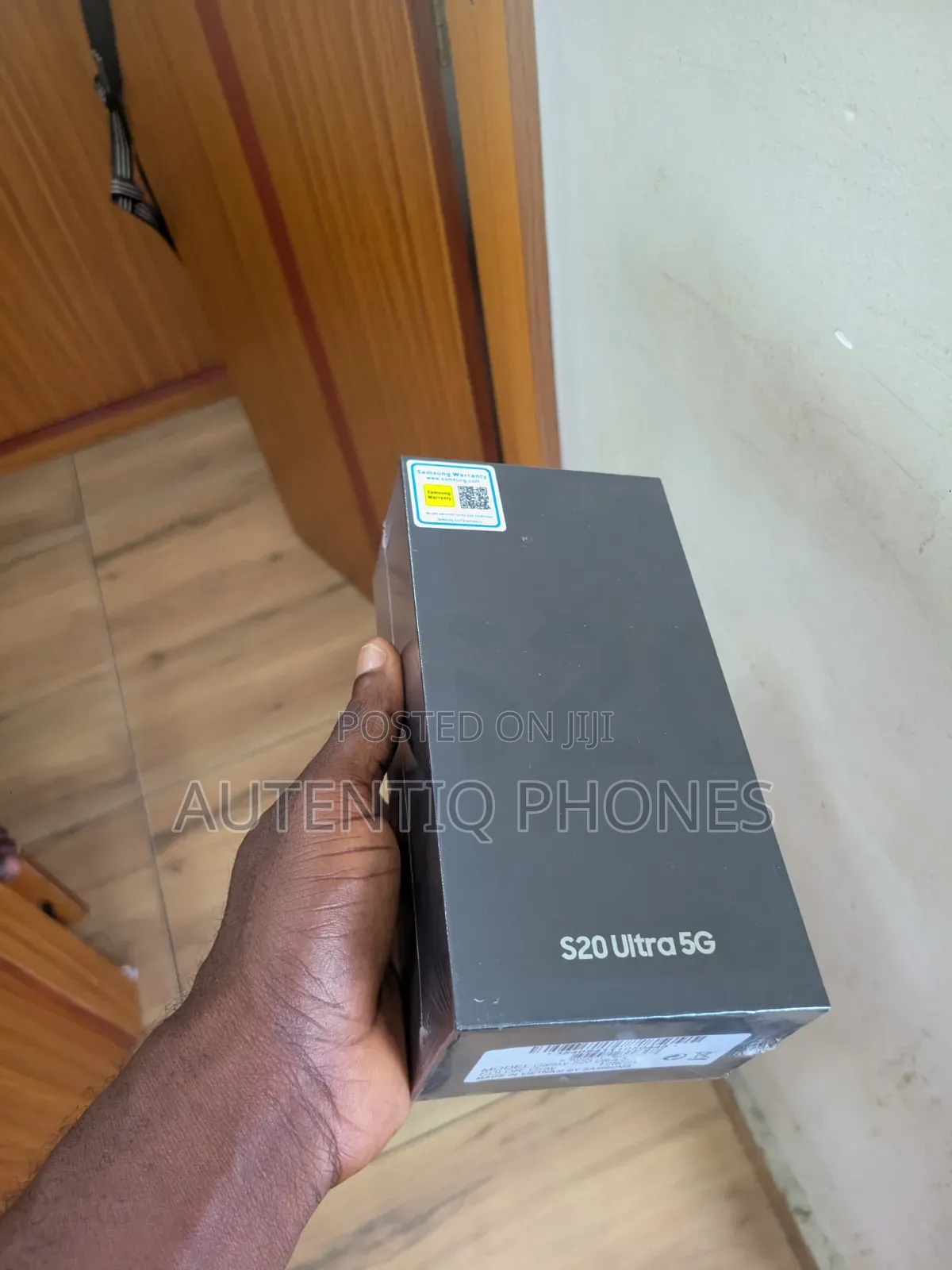 New Samsung Galaxy S20 Ultra 5G 128 GB Black
