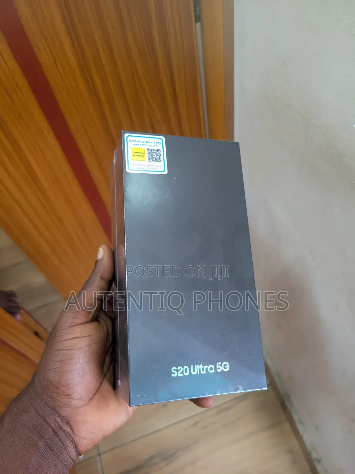 New Samsung Galaxy S20 Ultra 5G 128 GB Black