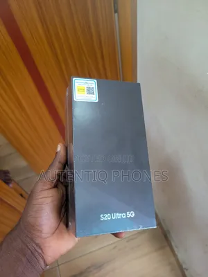 New Samsung Galaxy S20 Ultra 5G 128 GB Black