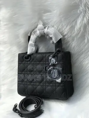 High Quality Leather Ladies Bags( Black and Brown)