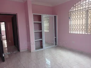 2bdrm Apartment in Lesmon Investment, Baatsona Total for rent