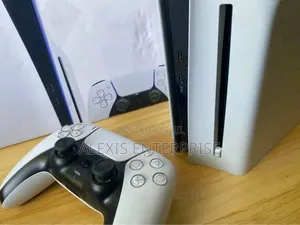 Play Station 5 Slim