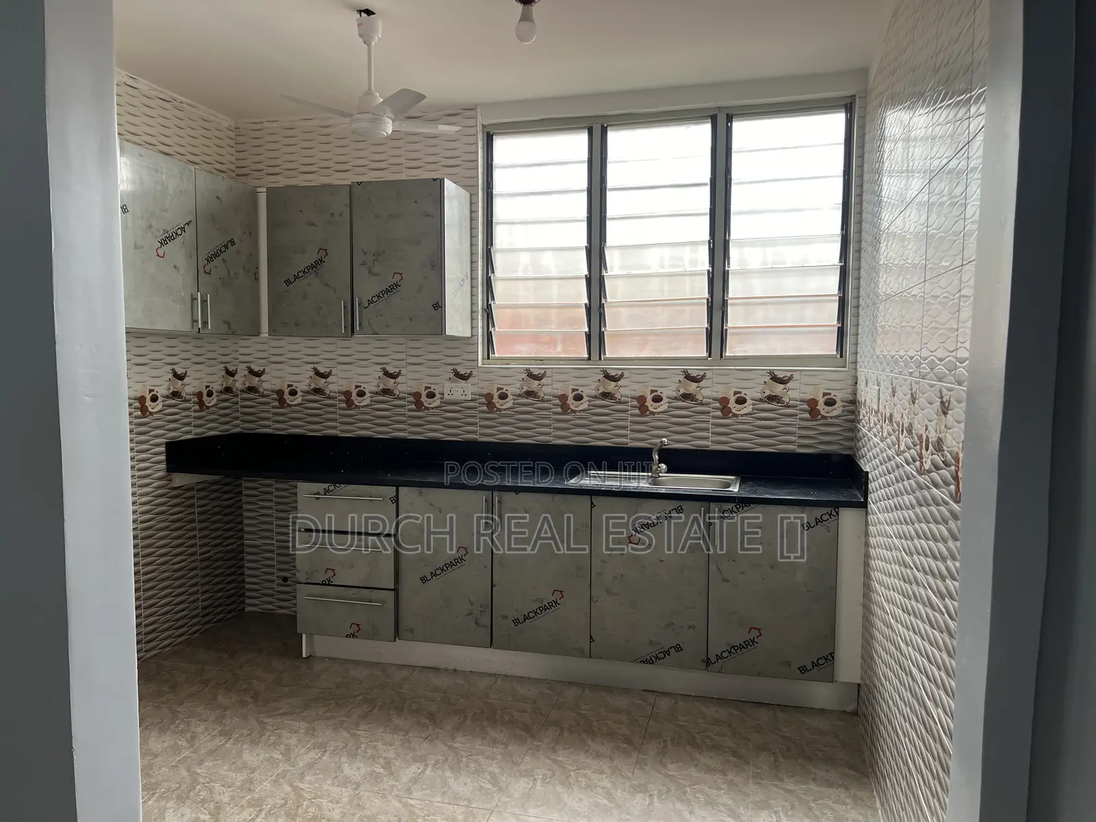 1bdrm Apartment in Duradel Real Estate, Ga South Municipal for rent
