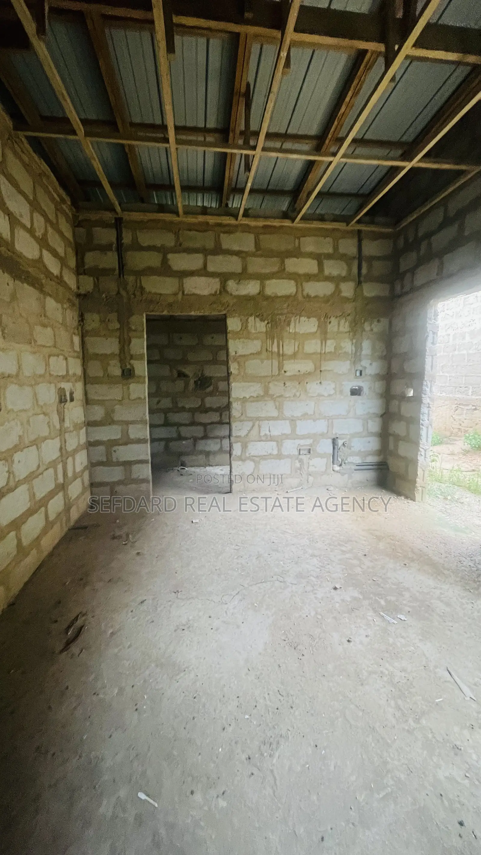 3bdrm House in Sefdard Properties, Amasaman for sale