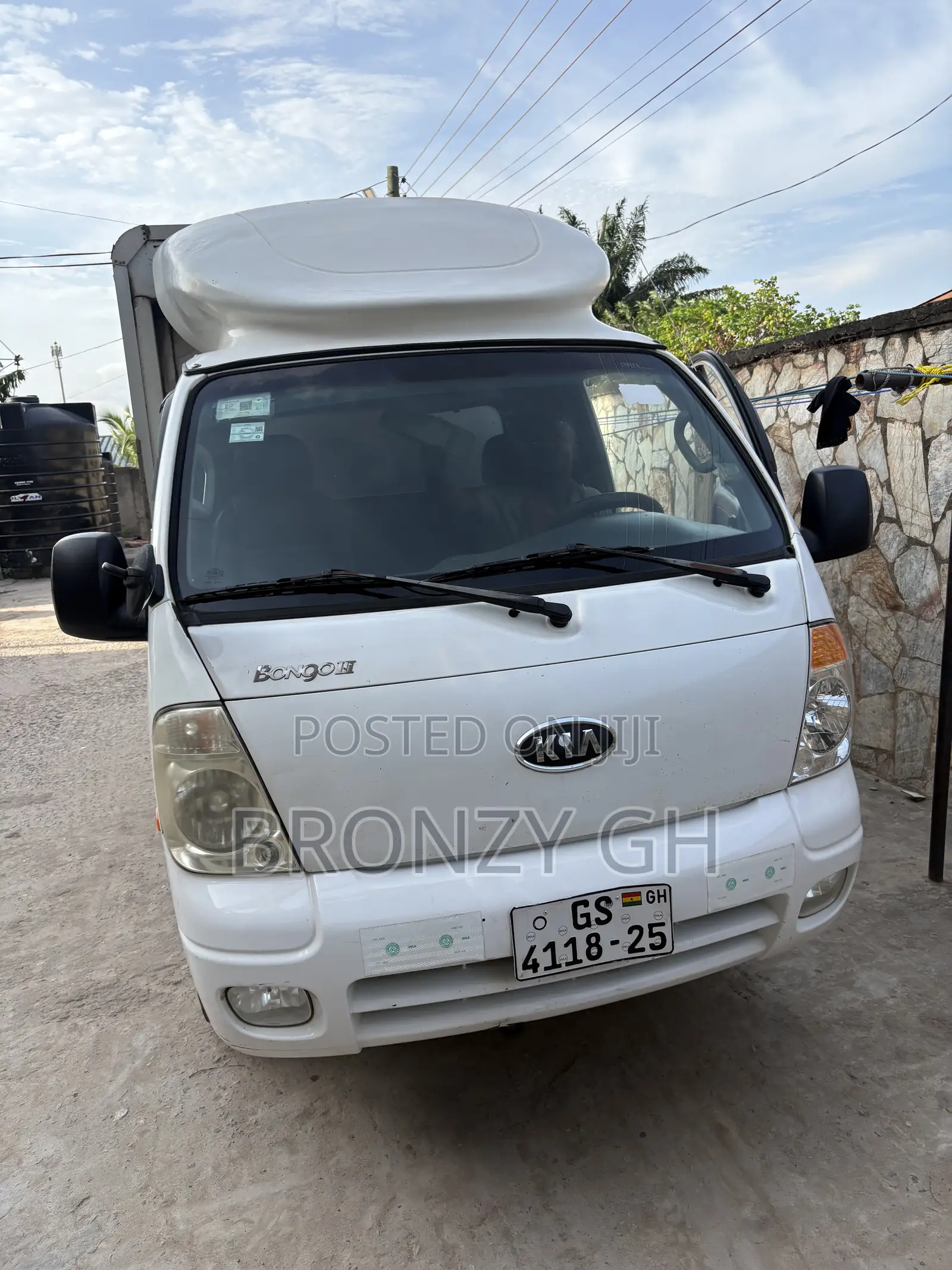 Kia Bongo 2012 White