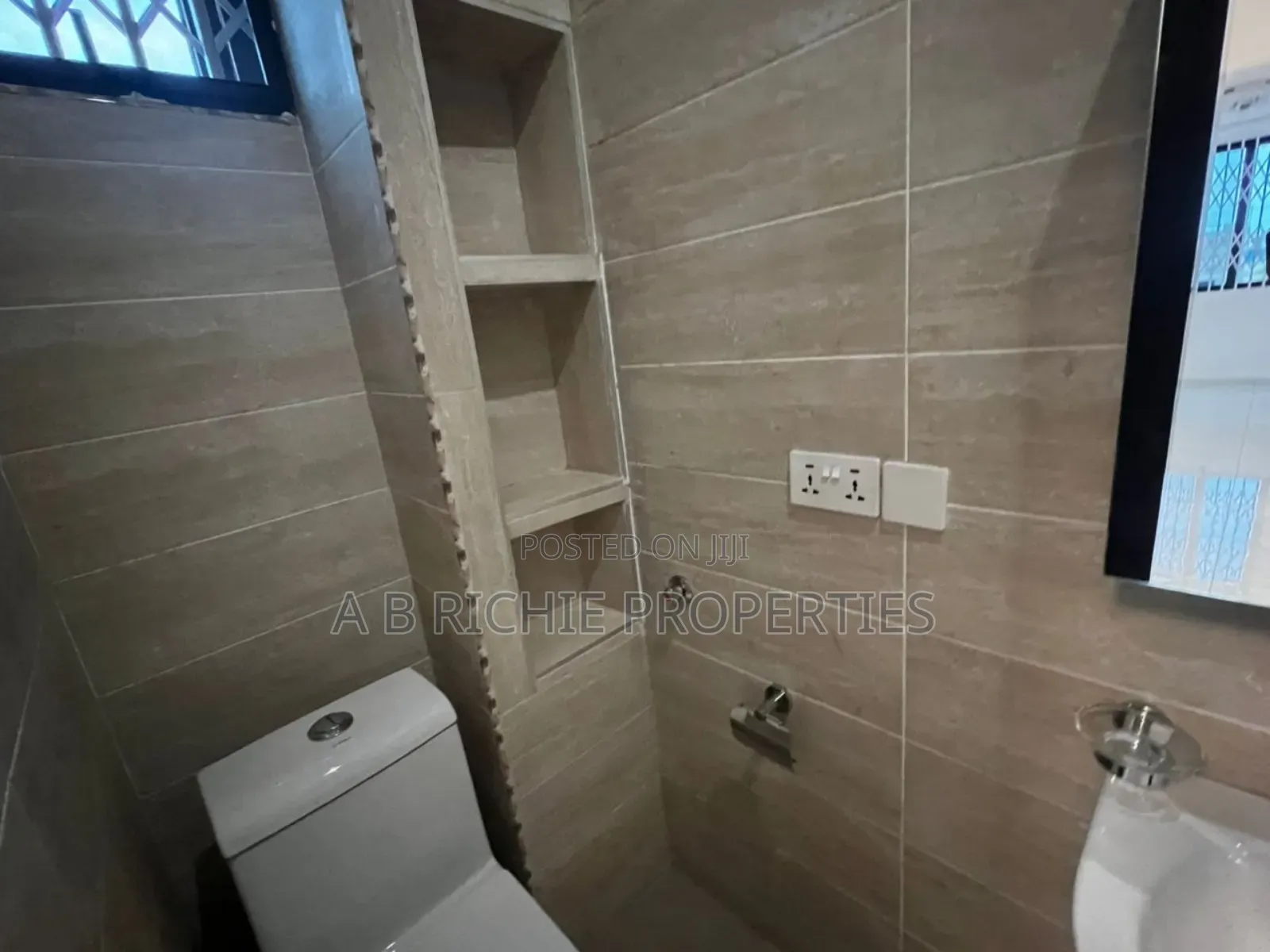 1bdrm Apartment in Ab Richie Properties, Boundary Road Area for rent