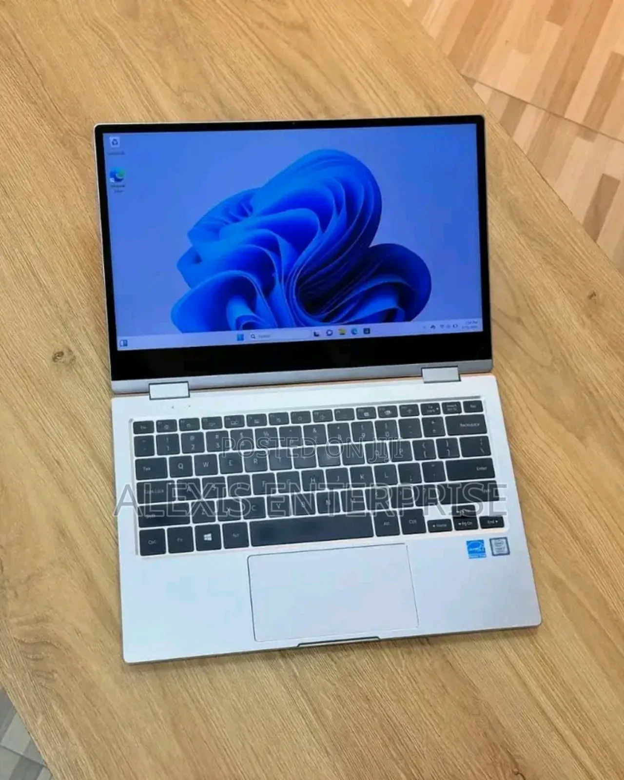 Laptop Samsung NC110 16GB Intel Core i7 SSD 512GB