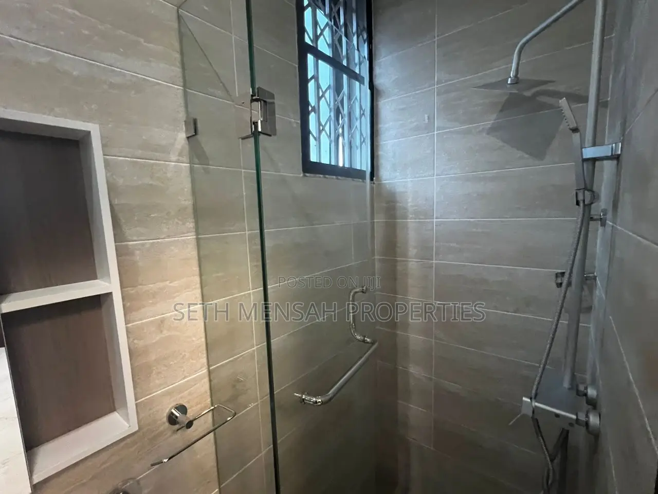 1bdrm Apartment in Chamber And Hall, Ability for rent