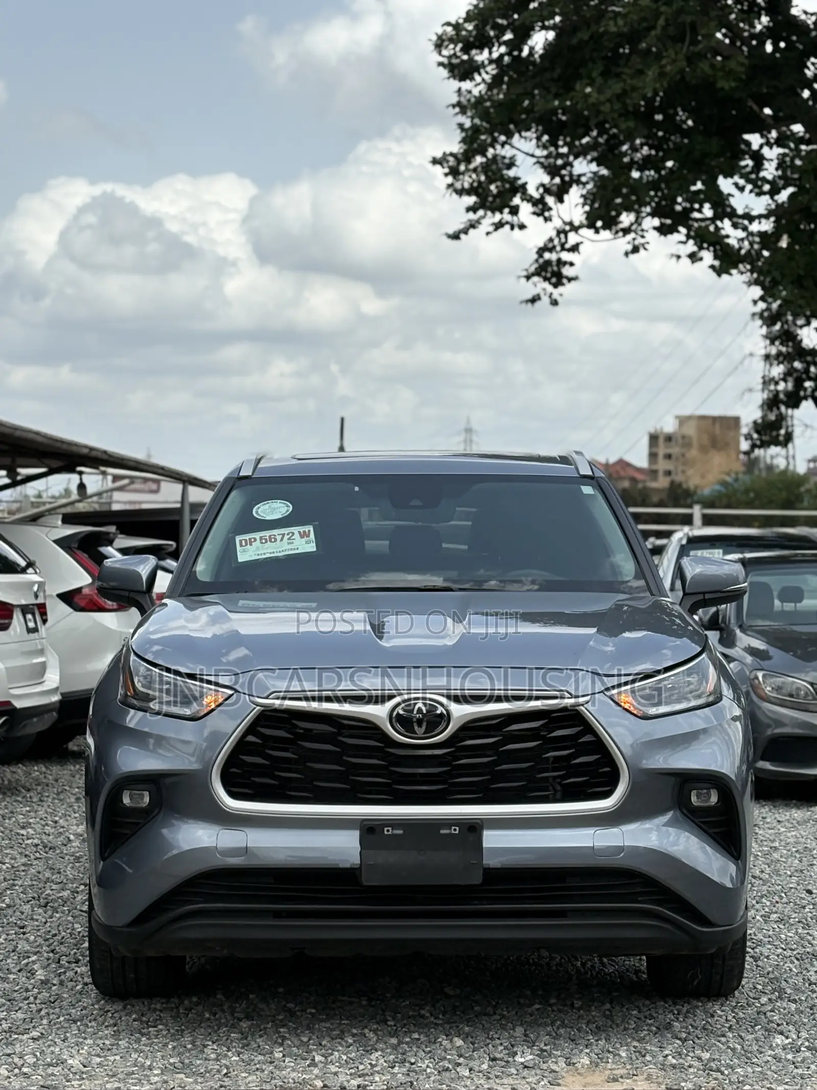 Toyota Highlander XLE AWD 2024 Blue