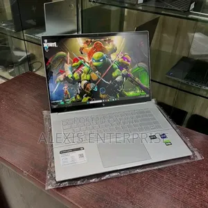 New Laptop HP Pavilion 15 16GB Intel Core i9 SSD 1T