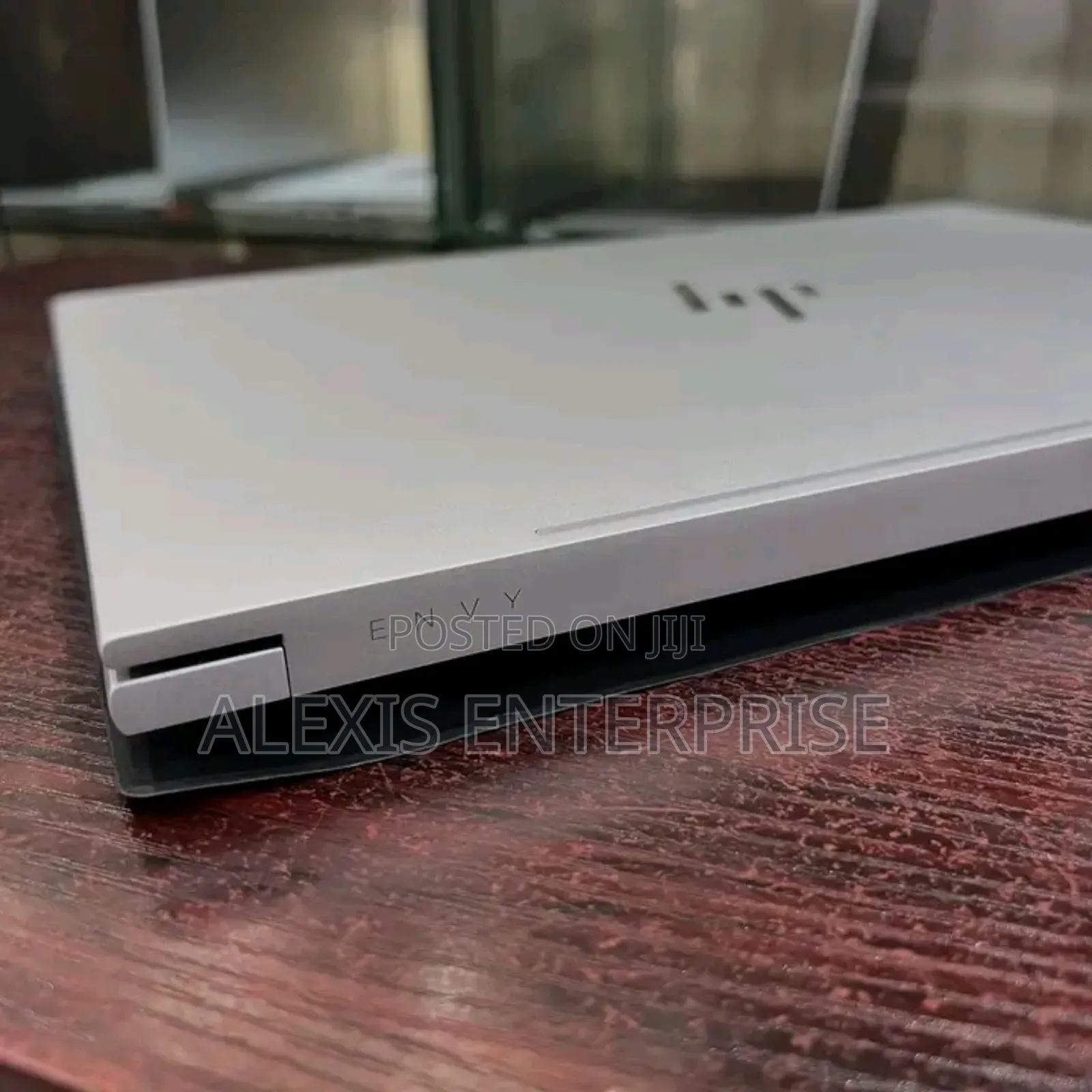 New Laptop HP Pavilion 15 16GB Intel Core i9 SSD 1T