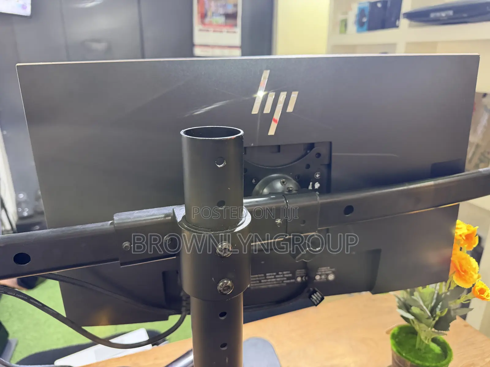 Sleek Hp 24” Ips Elitedisplay