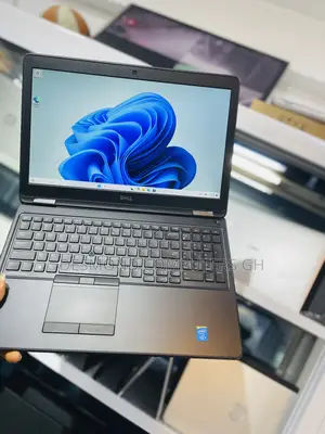 Laptop Dell Latitude E5500 8GB Intel Core i5 SSD 128GB
