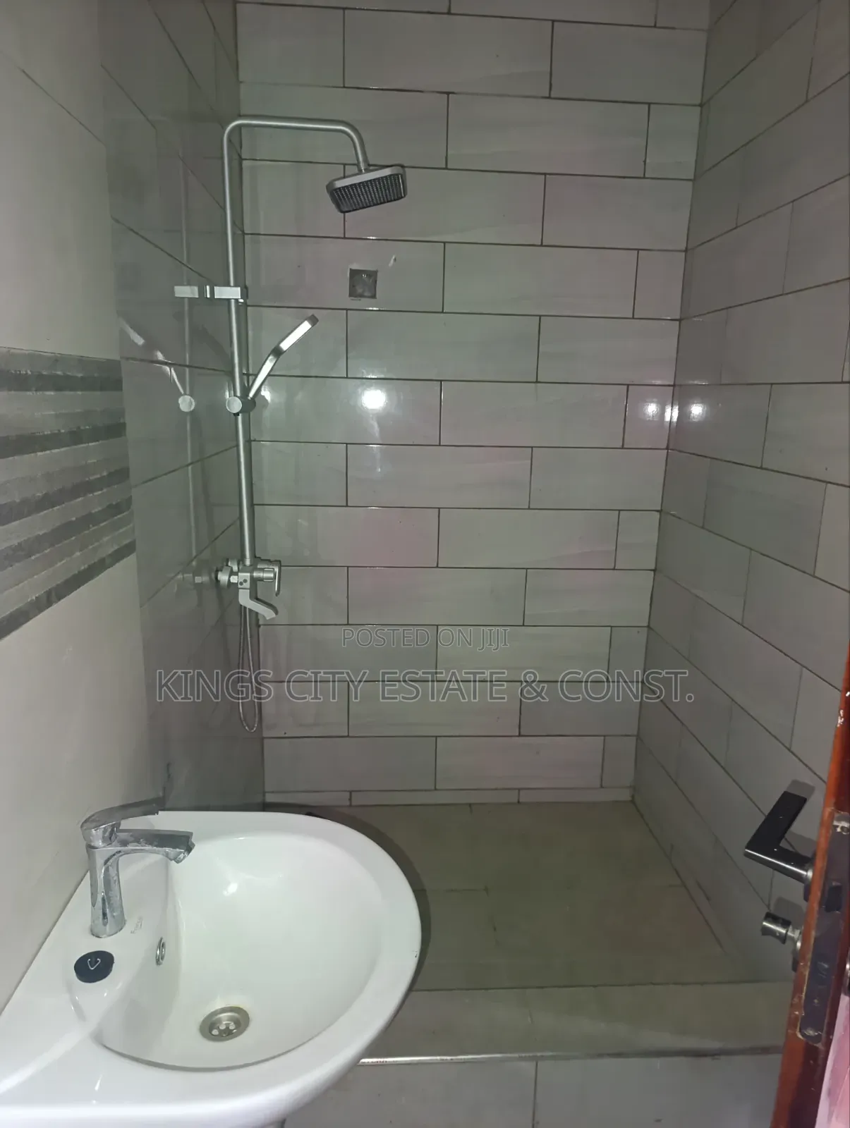 2bdrm Apartment in Ablekuma Canada, Olebu for rent