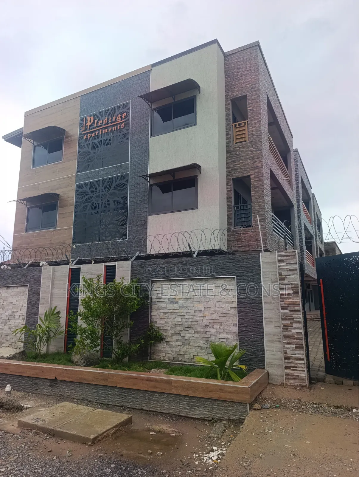 2bdrm Apartment in Canada Estate, Pokuase for rent