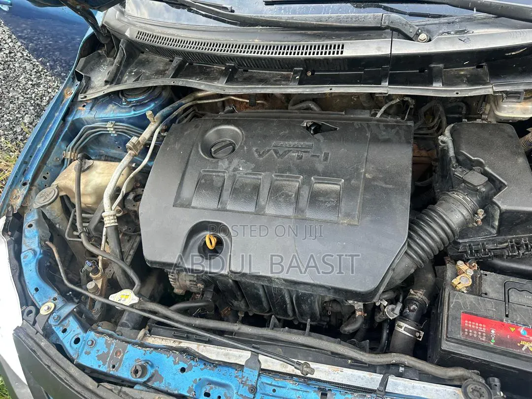 Toyota Corolla L 4dr Sedan (1.8L 4cyl 5M) 2013 Blue