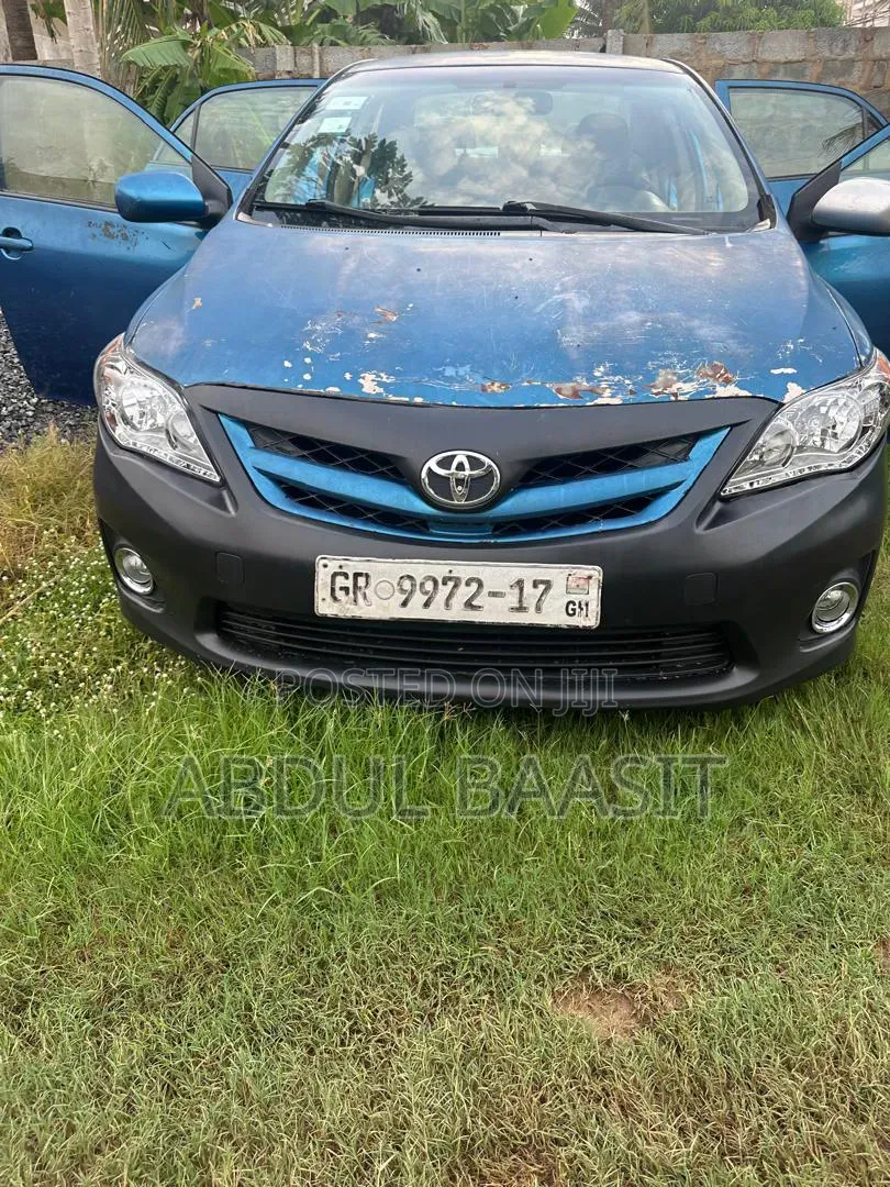 Toyota Corolla L 4dr Sedan (1.8L 4cyl 5M) 2013 Blue