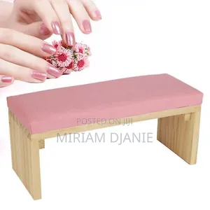 Armrest for Nails