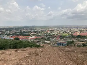 Title Land Oyarifa ( Accra View )