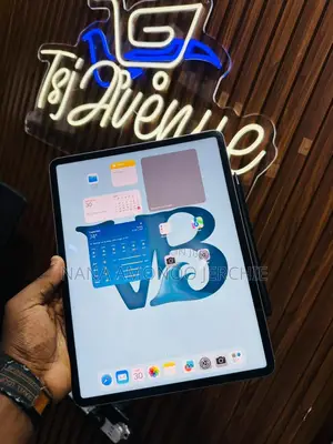 Apple iPad Pro 12.9 (2022) 256 GB