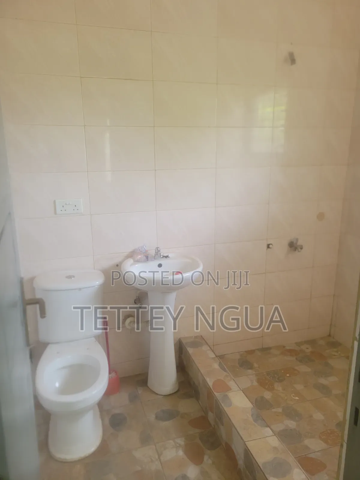 2bdrm Apartment in Main Station for rent