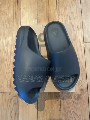 Yeezy Slides