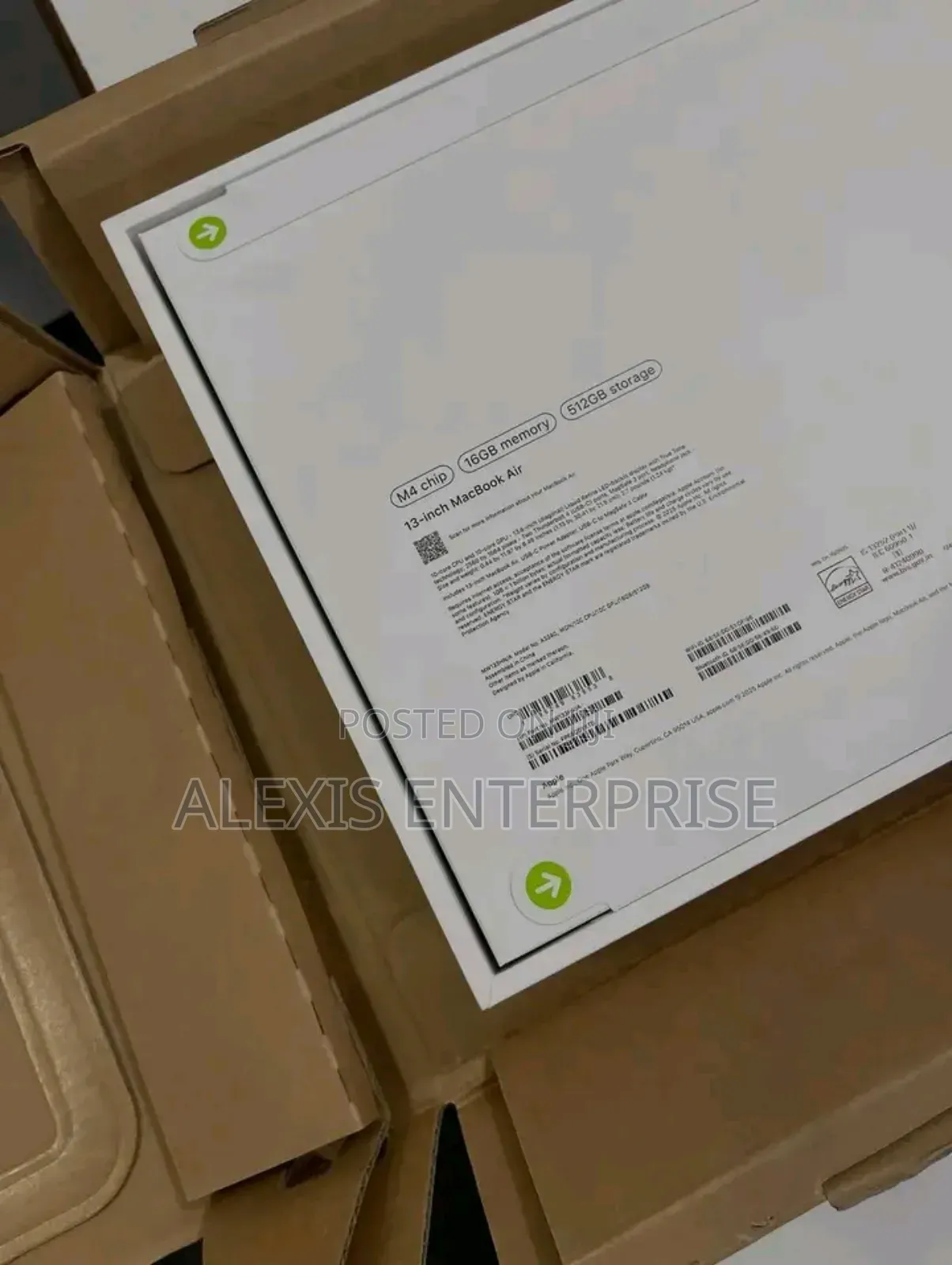 New Laptop Apple MacBook Air 2025 M4 13-inch 16GB Apple M4 SSD 512GB