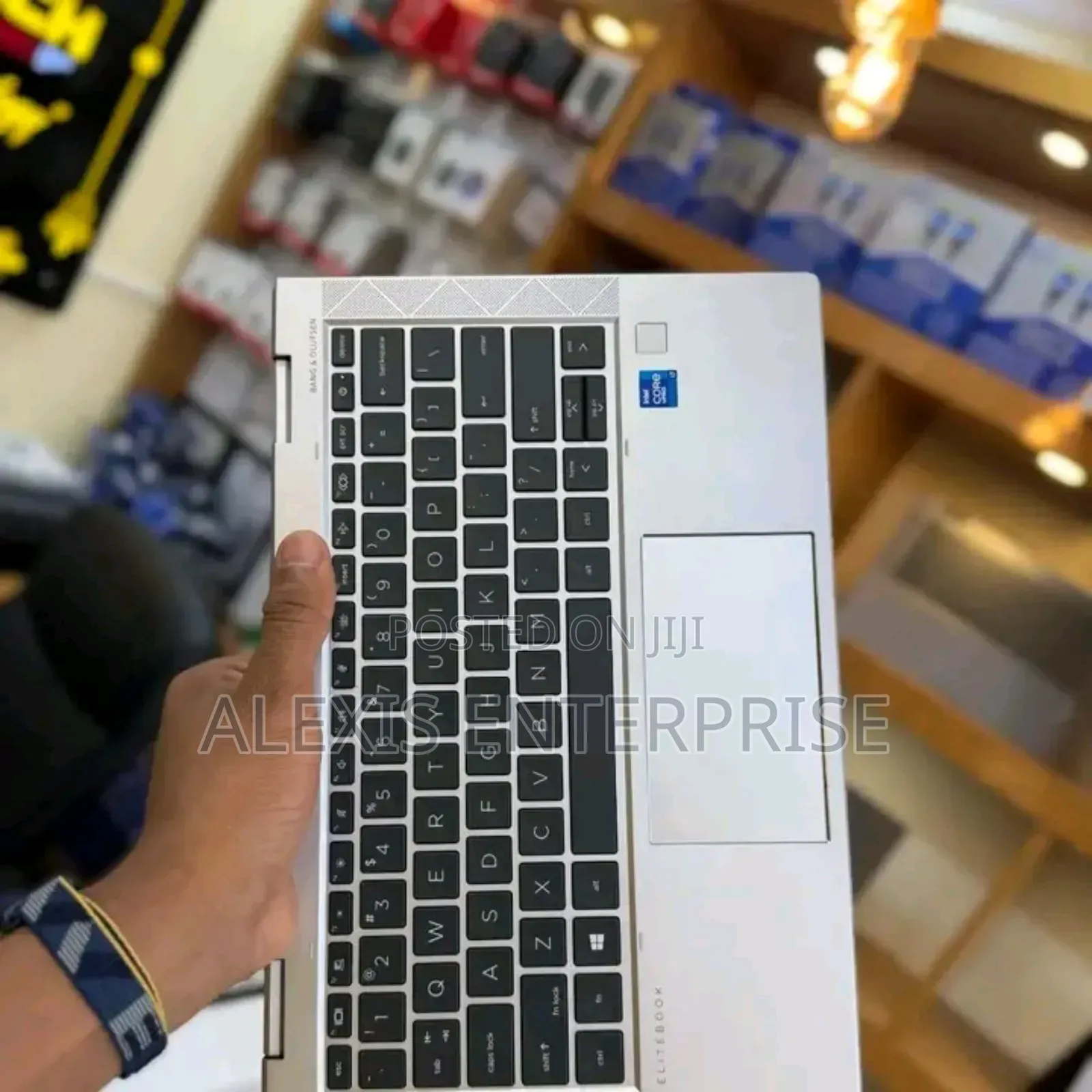 New Laptop HP EliteBook x360 1040 G9 32GB Intel Core i7 SSD 512GB
