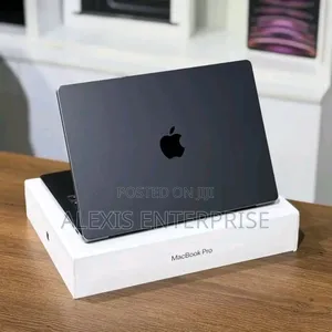 New Laptop Apple MacBook Pro 2024 M4 14-inch 16GB Apple M4 SSD 512GB