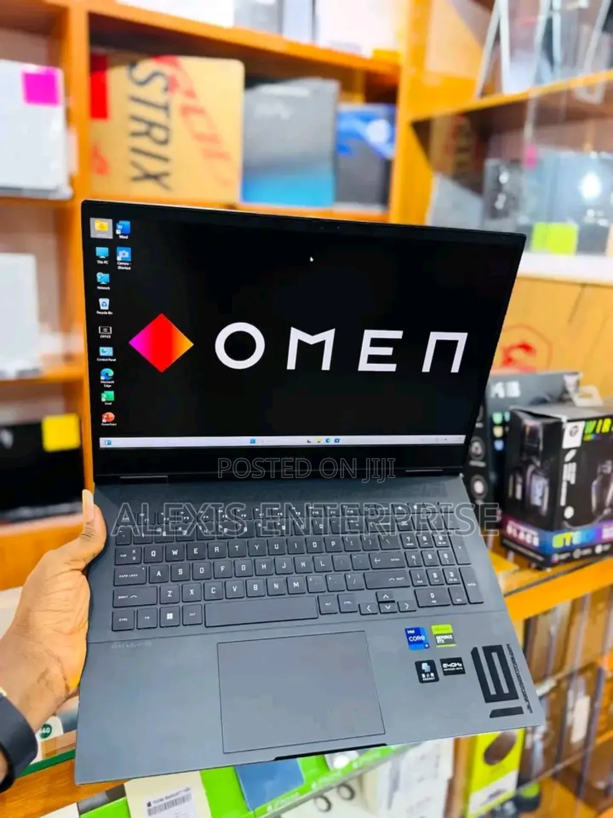 New Laptop HP Omen Pro 16GB Intel Core i9 SSD 1T