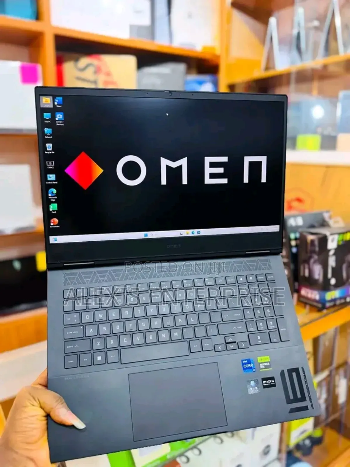 New Laptop HP Omen Pro 16GB Intel Core i9 SSD 1T