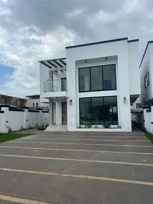 4bdrm House in 4 Bedroom House For, Burma Camp for sale