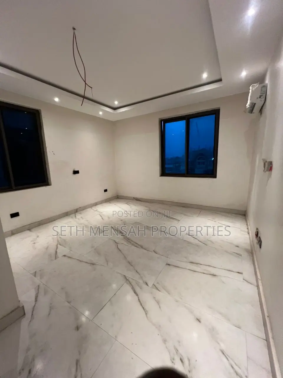 4bdrm House in 4 Bedroom House For, Burma Camp for sale