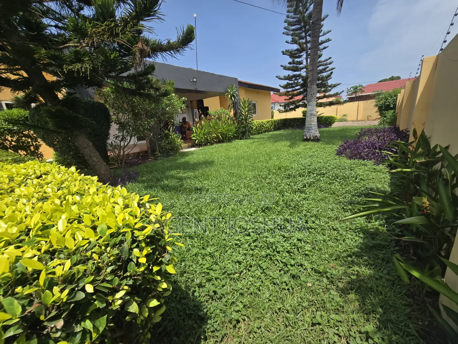 4bdrm House in Manet Court Estate for rent