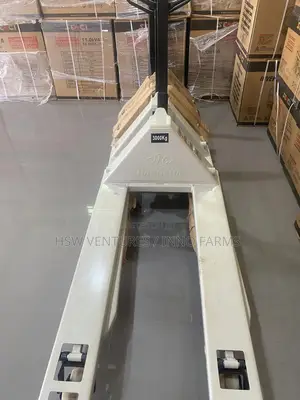 3000 Kg Hand Pallet Truck