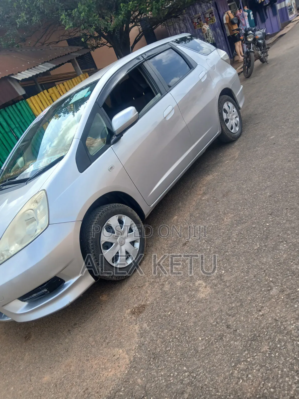 Honda Fit 2013 Silver