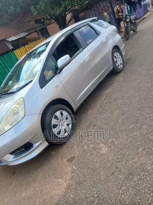 Honda Fit 2013 Silver