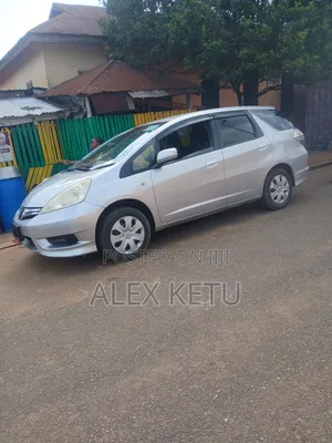 Honda Fit 2013 Silver