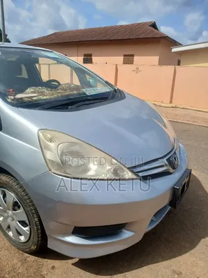 Honda Fit 2013 Silver