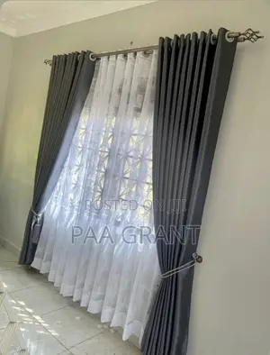 Built for Heavy Curtains (Double Rods for Both Living and Bedrooms