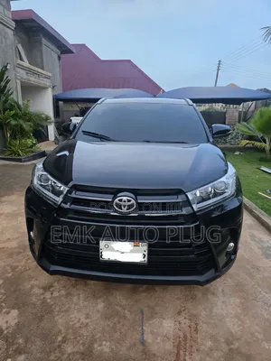 Toyota Highlander LE 4dr SUV AWD (3.5L 6cyl 6A) 2015 Black