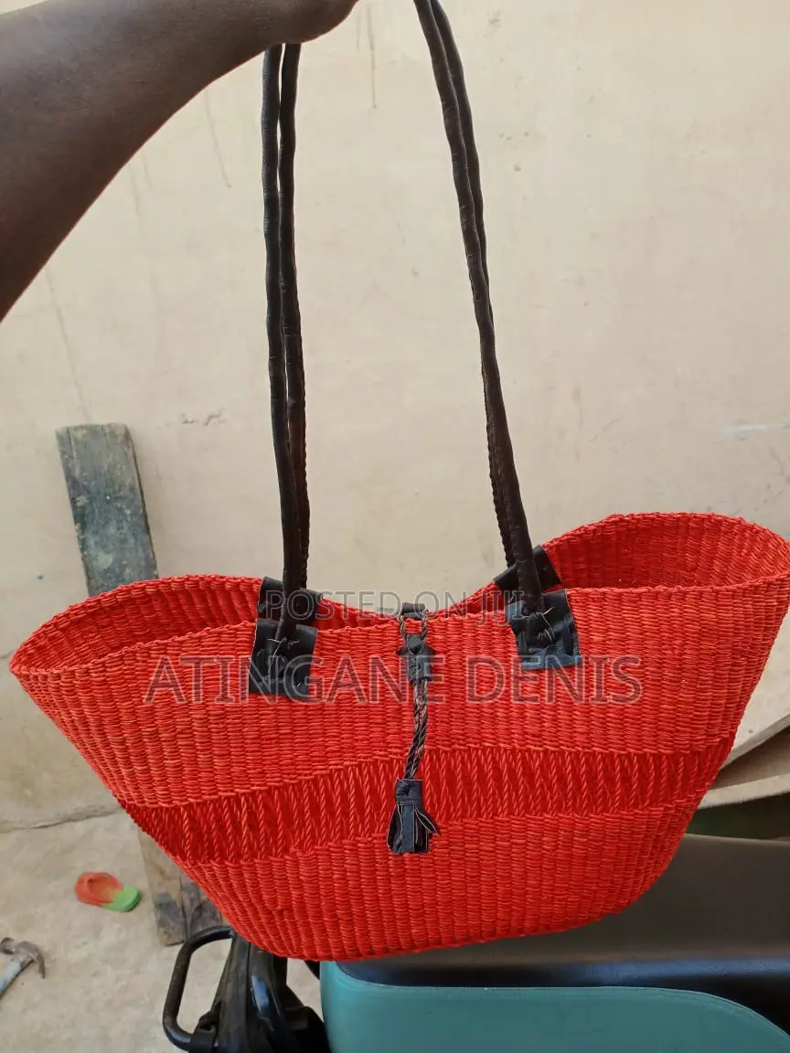 Hand Bag Basket