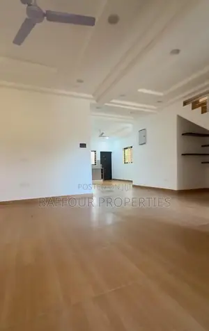 4bdrm House in East Legon for rent