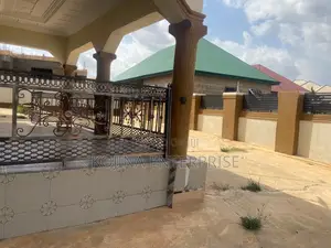 6bdrm House in Atwima Boko, Kumasi Metropolitan for sale