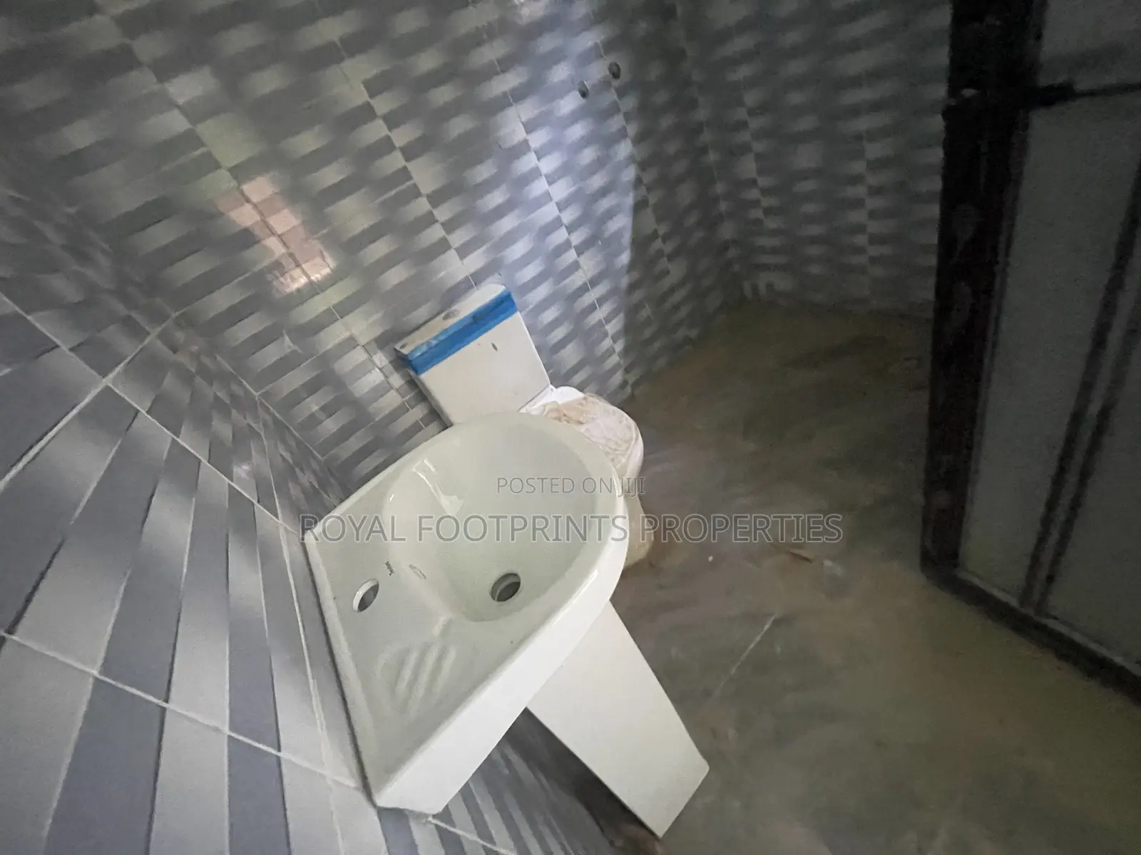 3bdrm House in Royal Footprints, Oyarifa for rent