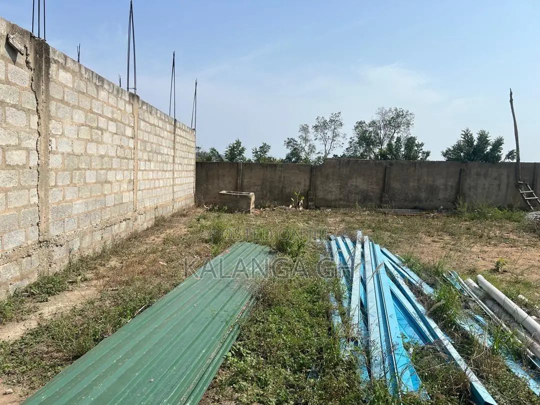 Furnished 4bdrm House in Kasoa for sale