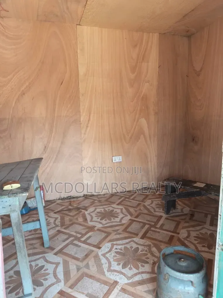 Container for Rent, 400 a Month, Kaneshie