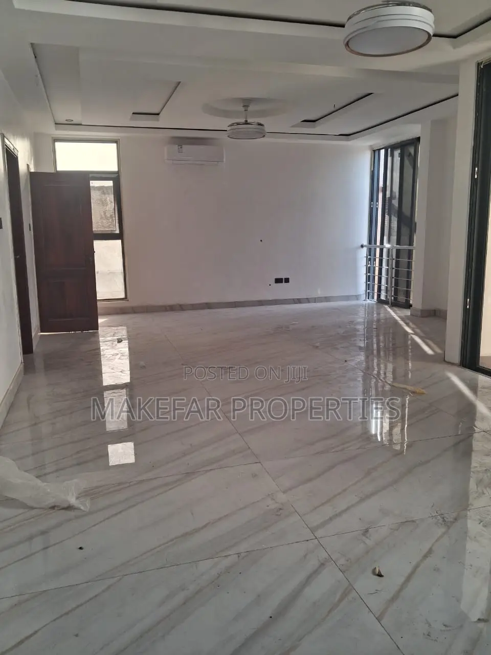 2bdrm Apartment in Adjiriganor for sale